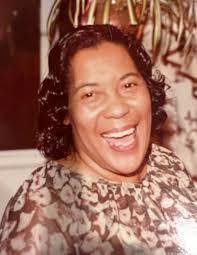 Ida Meeks's Instagram, Twitter & Facebook