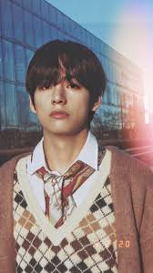 Alive On Twitter In 2020 Kim Taehyung Wallpaper Taehyung Kim Taehyung