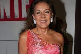 Music video by monica naranjo performing ahora, ahora. Preocupada La Polemica Frase De Monica Gonzaga Si No Se Lo Lleva El Coronavirus Se Lo Lleva Minuto Neuquen