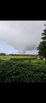 Ein unwetter hinterließ im ostfriesischen großheide in der nacht zu dienstag eine . D5oodszaja6imm