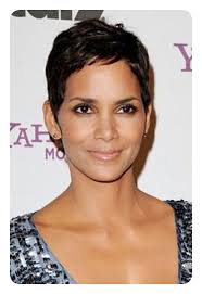 And dark hair colors come in so many shades like black, burgundy, dark brown, and so on. 88 Beautiful And Flattering Haircuts For Oval Faces