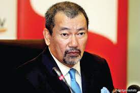 Menteri kewangan (diperbadankan) melanjutkan tempoh perkhidmatan datuk wira azhar abdul hamid sebagai pengarah dan pengerusi lembaga pengarah fgv lantikan kerajaan berkuat. Felda Rep Fails Re Election To Fgv Board Of Directors The Edge Markets
