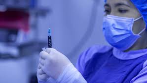 Aun después de vacunarse hay que seguir teniendo precauciones. Existe Base Legal Para Obligar A Vacunarse Del Coronavirus En Espana Onda Cero Radio