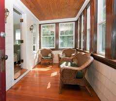 Sun Porches Enclosed Sea Lion Motel And Cottages Cape Ann Lodging Accommodations In Small Enclosed Porch House With Porch Porch Design