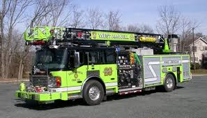 Pin By John Paul G Darling On Fire Trucks That Are Not Red Fire Trucks Fire Emt Fire