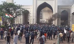 Video botol yang viral di bangladesh. Bangladesh 4 Killed In Chittagong As Radicals Protest Modi Visit Mosque Area In Dhaka Turns Battleground
