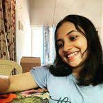 Elizabeth Sherlin's Instagram, Twitter & Facebook