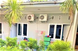 Great folks, caring and knowledgeable. Gajah Homestay Bed Breakfast Makassar