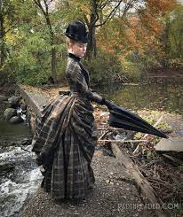 What are victorian dresses made of? An Autumnal 1887 Bustle Dress Redthreaded