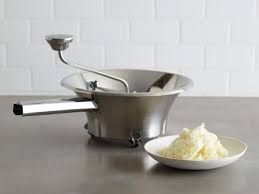 5 kitchen tools that should make a