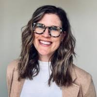 Melanie Koch's Instagram, Twitter & Facebook