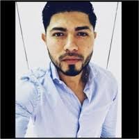 Efren Becerril's Instagram, Twitter & Facebook