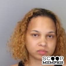 45-year-old Amber Nicole Bennett, also known as Robin Nicole Vandiver,  tried to steal merchandise from a Raleigh Lagrange Road establishment