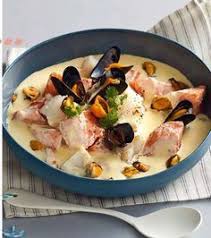 Blanquette De Saumon Aux Pommes De Terre Cuisine Poisson Recettes De Cuisine Recette Poisson