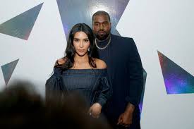 Cnn's van jones sings kim kardashian's praises following the first step act senate bill being passed. Kim Kardashian And Van Jones Why The Internet Thinks They Re Dating Capital