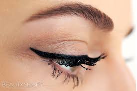 I can see that the line below. Best Permanent Eyeliner Tattoo Services Beautyshape Prague