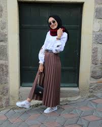 75+ populer warna dusty mint, warna dasar : Tips Pakai Rok Plisket Kekinian Untuk Penampilan Lebih Fashionable