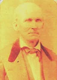 Isaac Kearns's Instagram, Twitter & Facebook