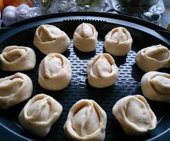 Manti Manty Russisches Gericht Gefullte Teigtaschen Rezept Teigtaschen Rezept Rezepte Manti Rezept