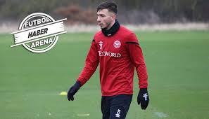 Galatasaray, genç yetenek halil dervişoğlu'nu renklerine bağladı. Galatasaray Halil Dervisoglu Transferini Acikladi
