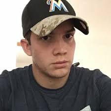 Sergio Tostado (@sergtosti)