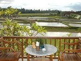 Gajebo makan di rumah makan alam sari deltamas dengan konsep makan di tepi sawah ini berupa lesehan. Bebek Tepi Sawah Villa And Spa Bali Indonesia Agoda Com Balcony Decor Christmas Balcony Decorations Ubud Villas