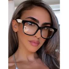 Graduated Garnet Open Circle Earrings