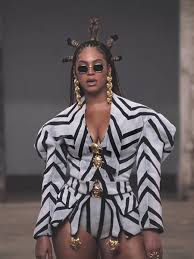 Last week, beyoncé released the visual album black is king and in the film she wears a dress designed by selam fessahaye, who is also featured in the latest issue of form. Black Is King La Performance Mode De Beyonce Mixte Magazine