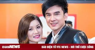 Album bao gồm những video nhạc cho một số ca khúc trong album phòng thu vol. Sjnkq5rian9rtm