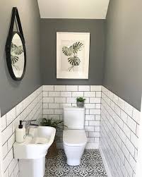 30 Quick And Easy Bathroom Decorating Ideas Inexpensive Bathroom Remodel Small Bathroom Makeover Small Toilet Room