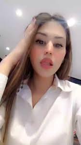 halima noor (@halima.noor91)