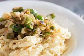 apfel kartoffelstock mit gerostetem rosenkohl rezept loumalou rezept rosenkohl rezepte kartoffelstock gerosteter rosenkohl