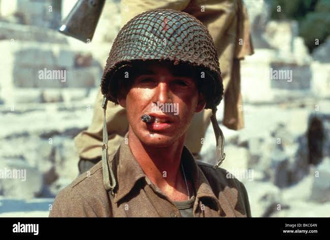 THE BIG RED ONE (1980) ROBERT CARRADINE BGRO 003 Stock Photo - Alamy