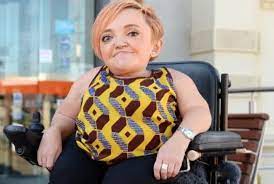 Stella Jane Young 24 February 1982 6 December 2014 Was An Australian Comedian Journalist And Disability Rights Activist Young Comedy Festival Comedians