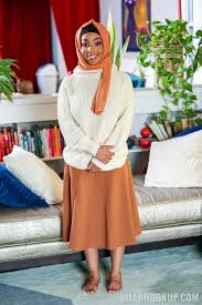 Lily Starfire - Hijab Hookup | BabeSource.com - Pichunter