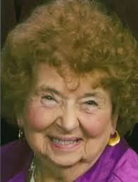 Obituary information for Evelyn Moon