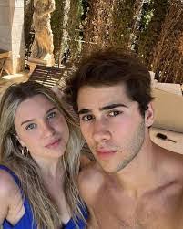 Daniel Huipe's Instagram, Twitter & Facebook