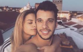 Cláudio ramos is on facebook. Luis Nascimento Irmao De Claudio Ramos Esta Perdidamente Apaixonado E Ate Ja Se Declara Publicamente Nova Gente