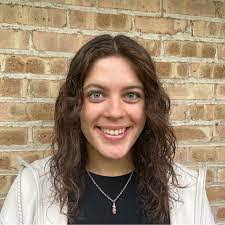 Kate Funk's Instagram, Twitter & Facebook