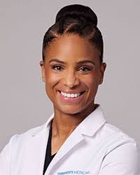 Asha Smith's Instagram, Twitter & Facebook