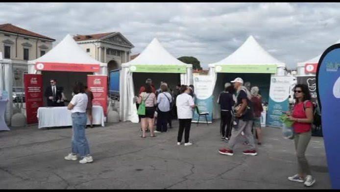 Dì Salute Weekend, la prevenzione in piazza e sui social