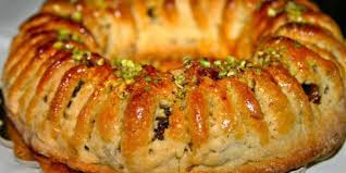 Cesti natalizi online a domicilio. Non E Natale Se A Tavola Non C E Il Buccellato Caratteristiche E Ricetta Del Dolce Tipico Siciliano