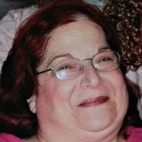 Maureen Alfieri's Instagram, Twitter & Facebook