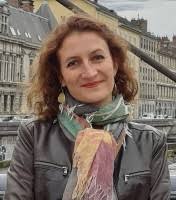 40+ "Anne Damon" profiles