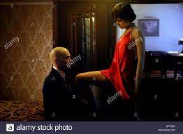 168x259 px download gif hitman, punk, hitman film, or share hitman 2007, goth, you can share gif hitman movie. Timothy Olyphant Olga Kurylenko Hitman 2007 Stockfotografie Alamy