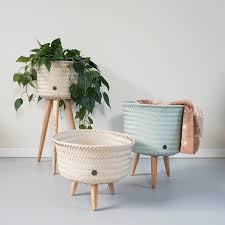 Check spelling or type a new query. Up Cache Pot Sur Pied Haut Objets Design Cadeaux Decoration Maison Cosmo Design
