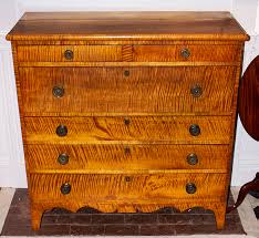 Georgian antique rustic oak chest of drawers this georgian oak chest of drawers has a lovely patina which adds to its character it has two small drawers over three large all with a wonderful english faux birdseye maple painted pine chest of drawers. Chest Of Drawers Antique Chest Of Drawers Bureau Small Chest