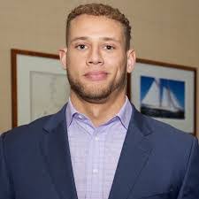 Alex Couchman's Instagram, Twitter & Facebook