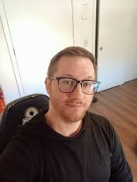 Marcus Cosme's Instagram, Twitter & Facebook