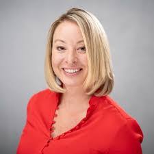 Pamela Topper's Instagram, Twitter & Facebook